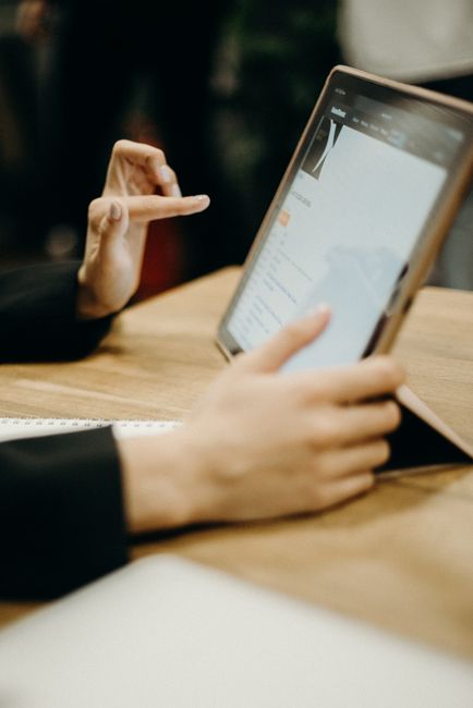 How to Avoid Fragmented Brand Messaging Across Social Platforms